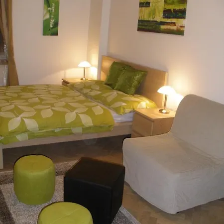 Tronicek Apartment Prague