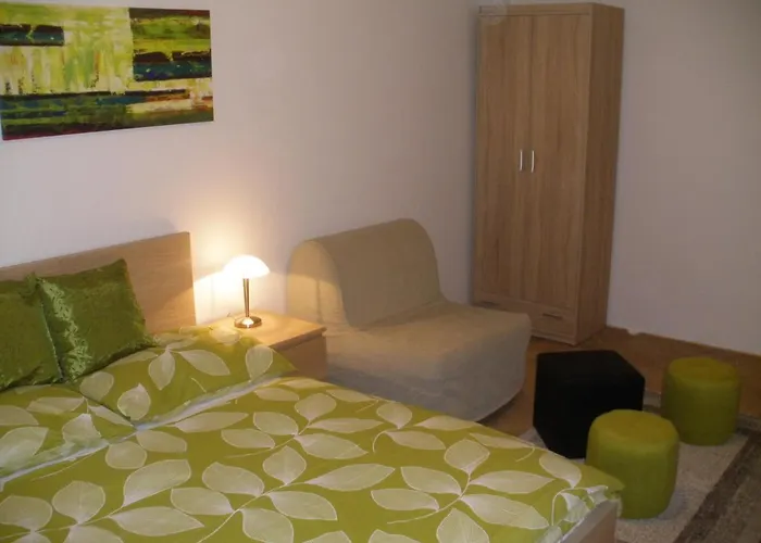 Tronicek Apartment Prag