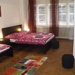 Tronicek Praga
